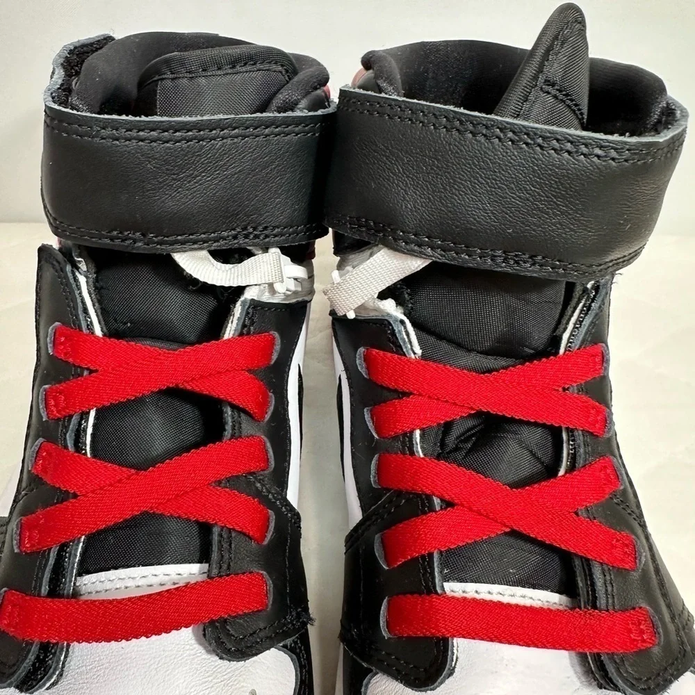 Nike Air Jordan 1 Hi FlyEase Mens Size 8.5 Sneakers White Black Red Shoes